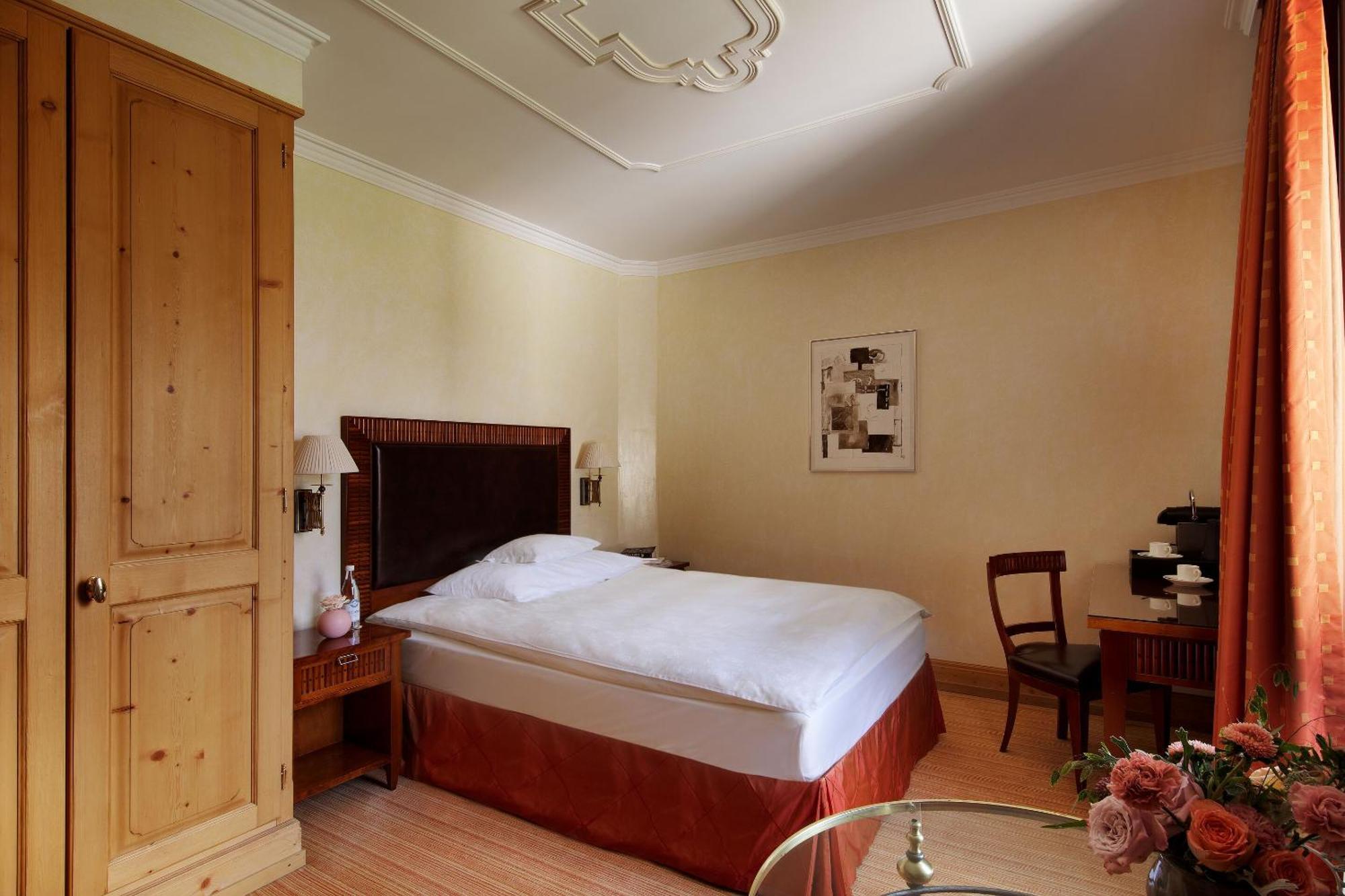 Grand Hotel Kronenhof Pontresina Kültér fotó